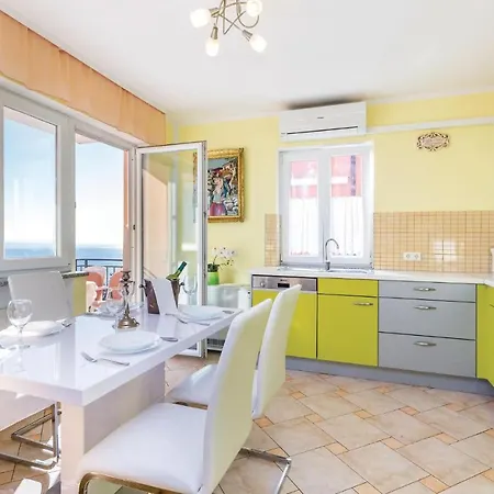 Apartment Stunning Apartment In Volosko With House Sea View Volosko